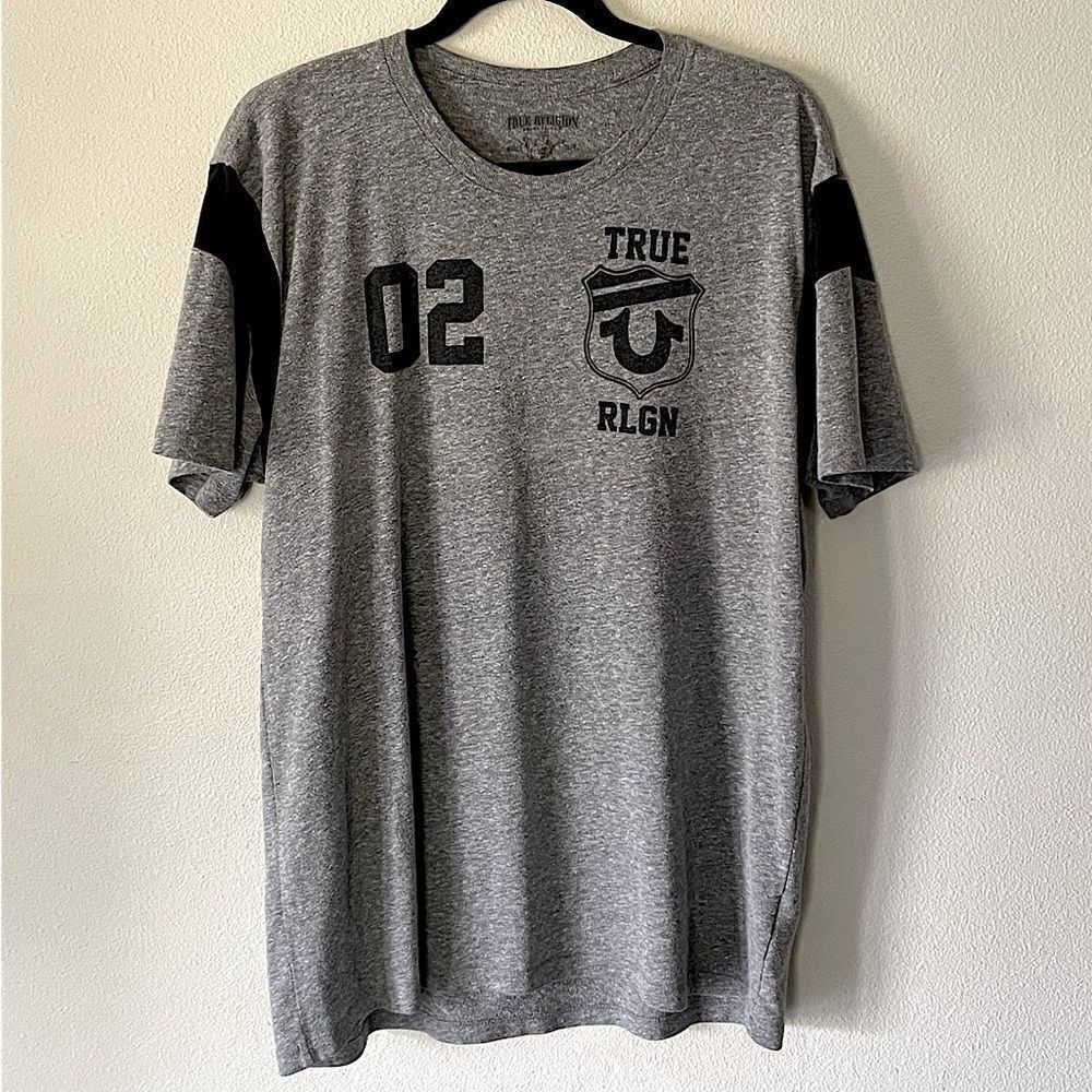 True Religion Mens Distressed Ultra-soft Short-Sleeve Tee. Size Xl.
